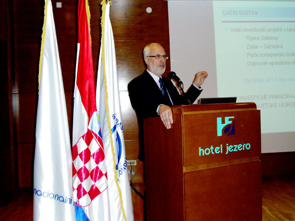 2009. 03. 31. - Plitvička jezera, Ministar Kalmeta otvorio javnu raspravu o novom Zakonu o pomorskom dobru i morskim lukama